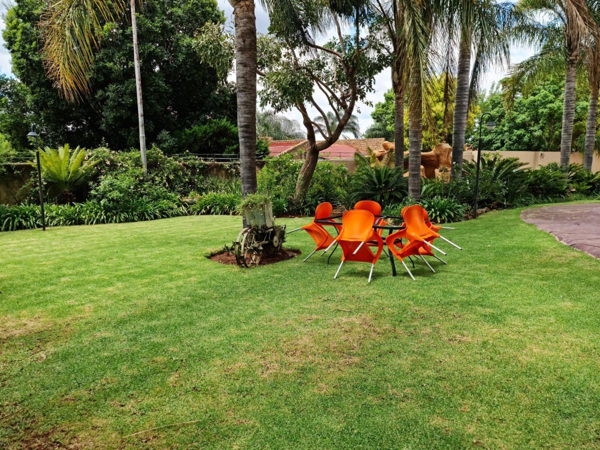 Casa De Jardim Guesthouse Centurion Exterior photo