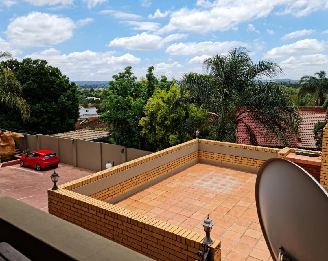 Casa De Jardim Guesthouse Centurion Exterior photo