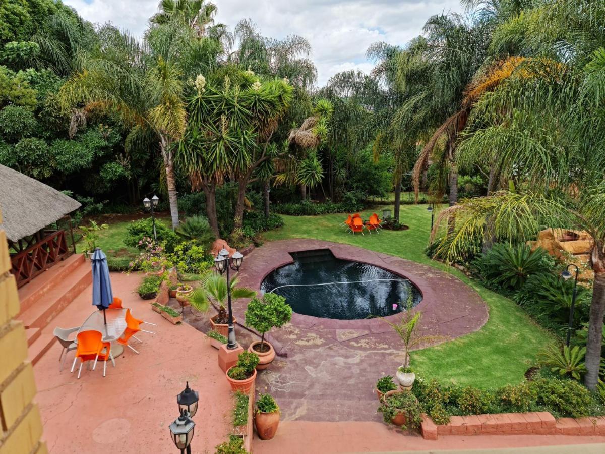 Casa De Jardim Guesthouse Centurion Exterior photo