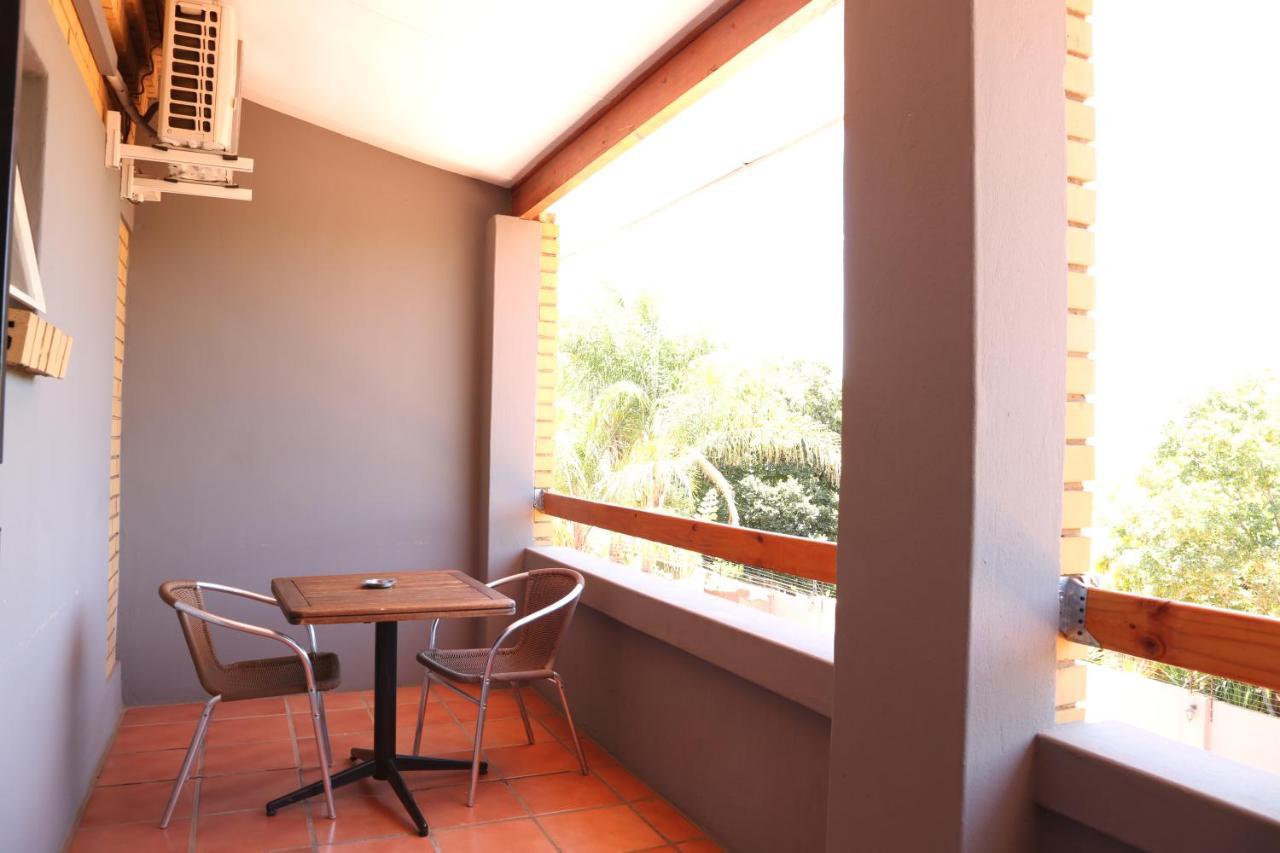 Casa De Jardim Guesthouse Centurion Exterior photo